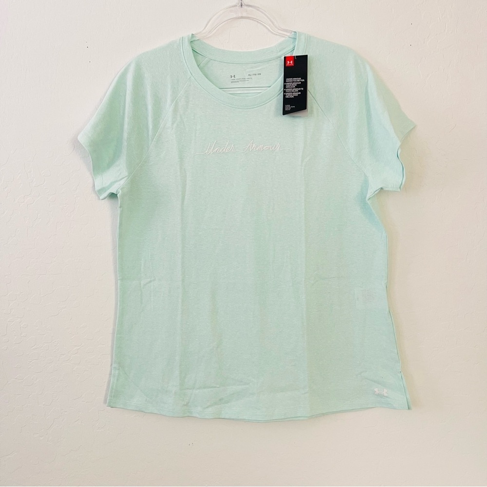 Under Armour Women's Light Green Short Sleeve Tee